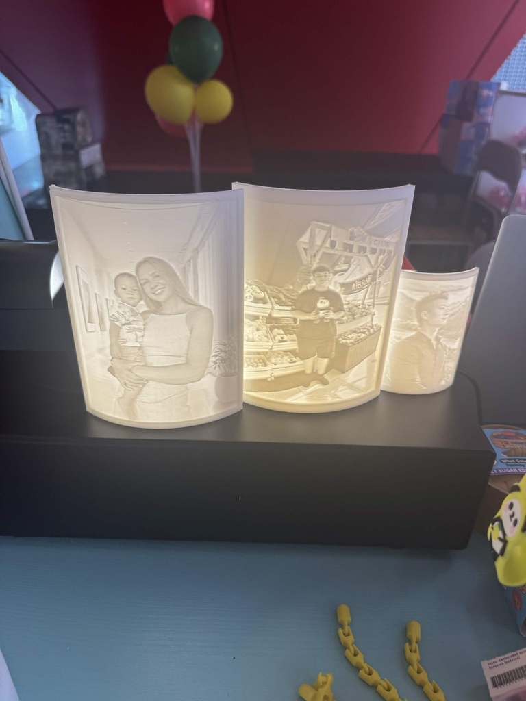 Lithophane examples — curved photo prints