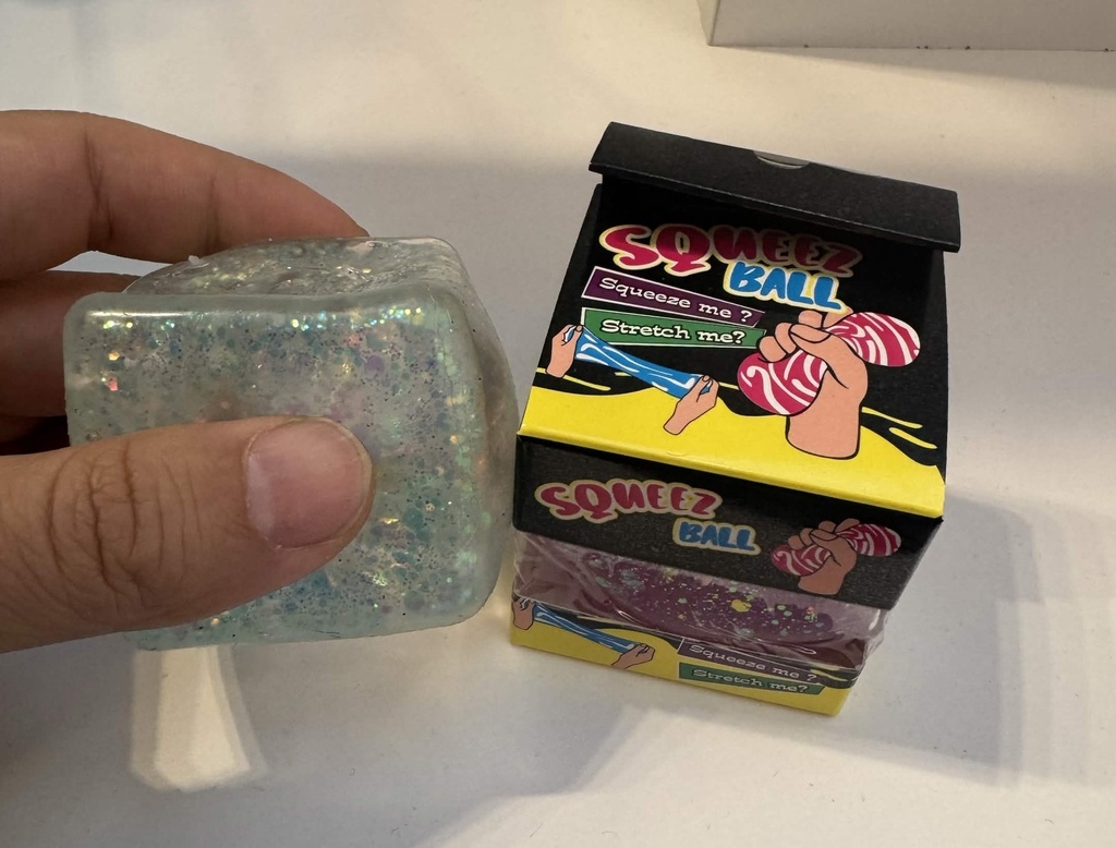 [260445] Needoh Squishy Glitter Squeeze Ball